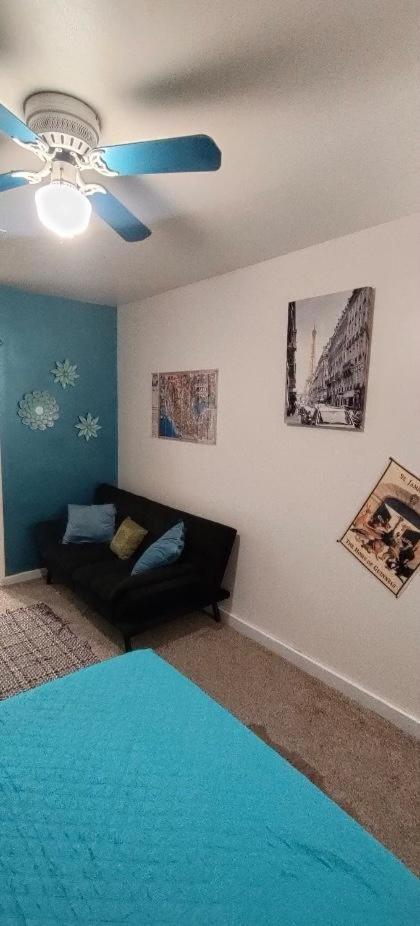 Private Guest Cozy Room W/Full Bathroom بحيرة إيزابيلا المظهر الخارجي الصورة